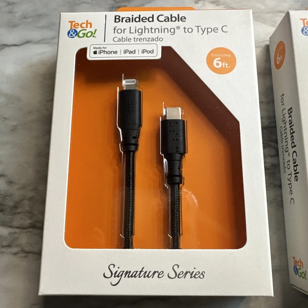2-PACK Tech & Go 6 Ft. Braided Cable Lightning to Type-C in Black - Picture 2 of 4